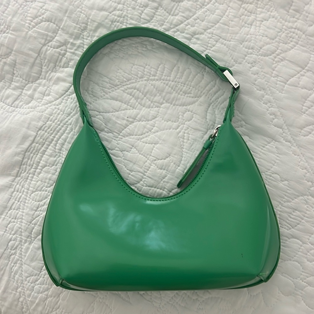 BY FAR baby amber bag in green